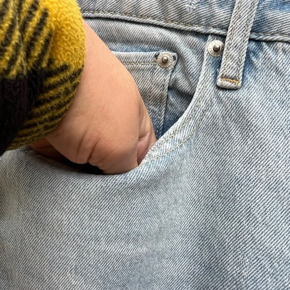 FREE ASSEMBLY Super High Rise Straight Jean Light Wash Women’s Jeans 10 - Picture 8 of 16